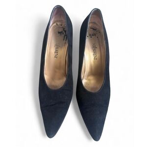 Yves Saint Laurent Classic Black Suede Pump Heels 7.5M, 3" Heel Made in Italy